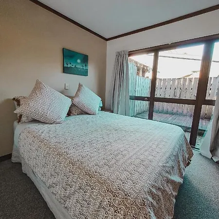 Evergreen Escape Hokitika Exterior photo