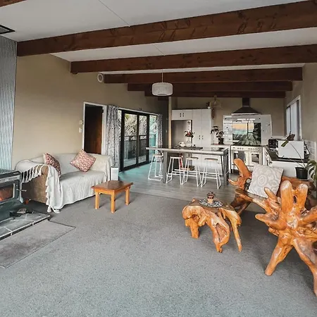 Evergreen Escape Hokitika Exterior photo