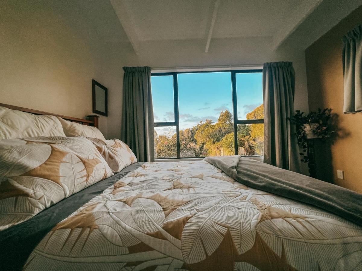 Evergreen Escape * Hokitika